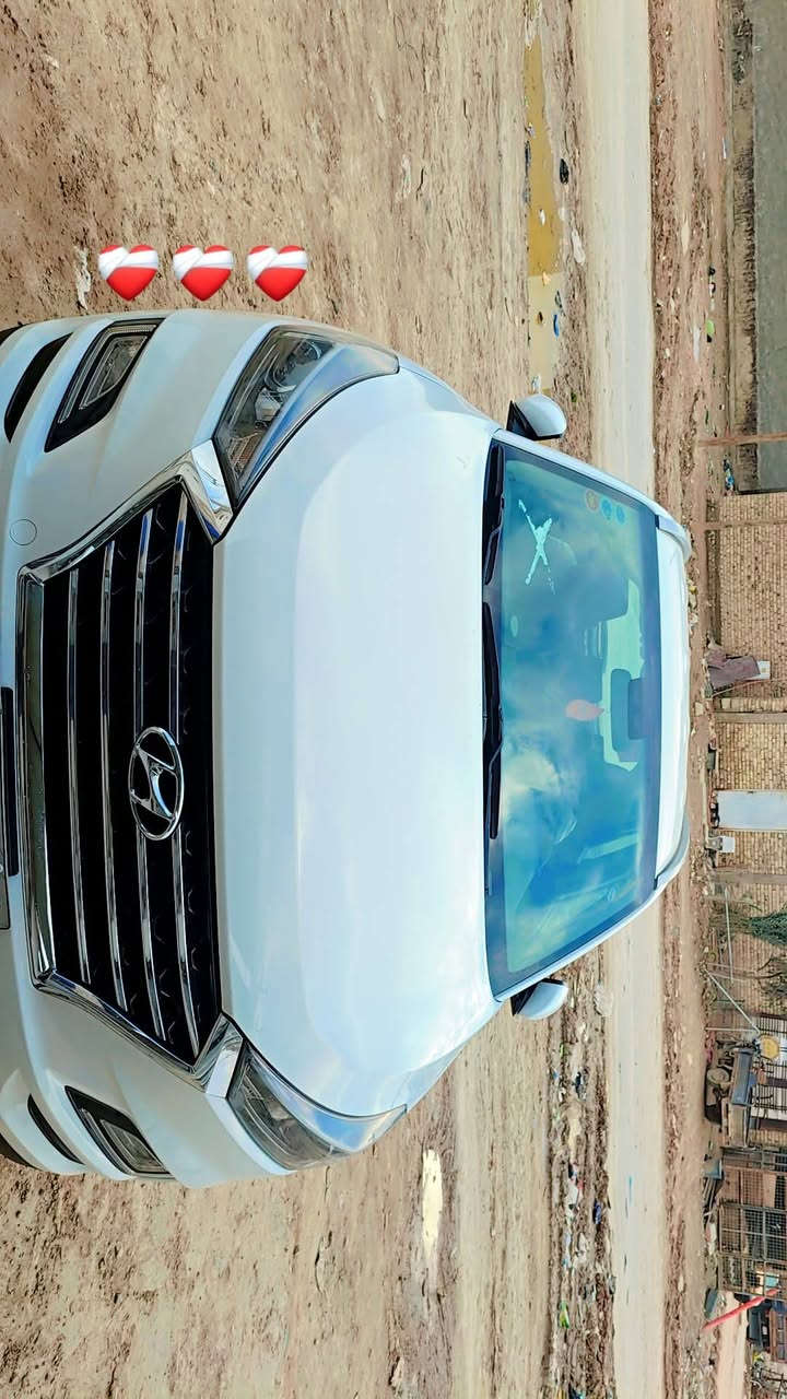 توسان للبيع موديل واحد وعشرين ماشيه سبعين ألف رقم اربيل فول بصمه وبسمي الاستفسار تصل 0***********
