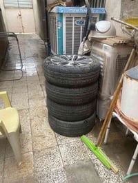 تخم ويل مع تايرات الحجم 245/45/19   النظافة 90%   السعر 450 الف  07814...