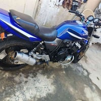 سيبي فور جيل ثاني مكفول من تاير لتاير سعر ٢٠ وبيه مجال قليل تواصل 0772...