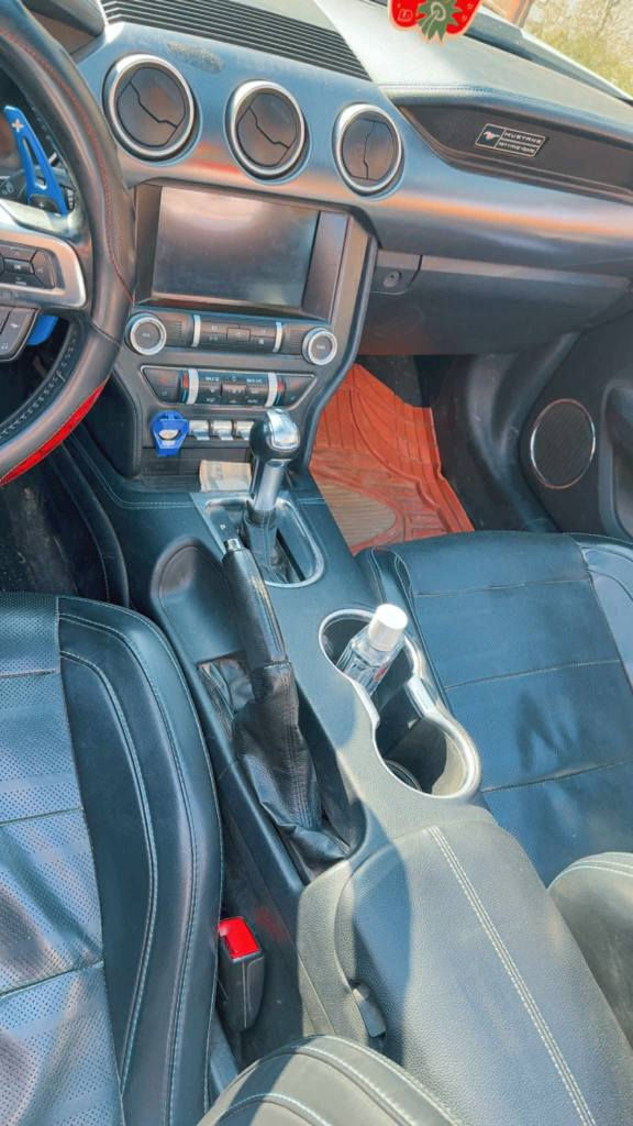 153 وبيهة مجال بيع سريع
موستنك 2020 كشف ايكو تيربو  فئه ال55 + بريميوم وديجيتال يعني فول الفول

كير مكينه تبريد شواصي لغود كشف كشنات غرفه تحويل غرامات كله كفاله
حجم المحرك 2.3 T
4 سلندر
بصمه - بصمة بيبان 
شفتات بالستيرن
ناقل حركة أوتوماتيكي 10 سرعات
• دفع خلفي RWD
‏Apple CarPlay / Android Auto + ب شاشة لمس كبيرة
• مقاعد جلد مدفآة ومبرّدة
• نظام دخول ذكي + تشغيل عن بُعد
• نظام صوت قوي
عدادات متغيره حسب نظام القيادة 
حساسات 
رادارات 
تحديد مسار 
شاشه 
بصمه
 كاميرا
 تشغيل عن بعد
 عدادات متغيره
 دشبول دجتل بس الدشبول ب2000 دولار بلاد
كشنات تدفئه تبريد 
اشاره بالمري
ترحيب علامه الموستنك 
 3 مودات قيادة (نورمل – سبورت – سبورت بلس)
 3 مودات ستيرن (كمفورت – نورمل – سبورت)
 نظام الصوت بريميوم 
لحيه اماميه
سبايدر بلاد خلفي
حلوك صالنصه
رقم بغداد انكليزي مميز بأسمي 
جاملغ وبنيد امريكا وهنا جامرلغ 
مكان السياره بغداد بغداد, العراق


**إذا كنت صاحب هذا الإعلان وتريد حذفه لأي سبب، رجاءا أرسل رسالة إلى الدعم الفني**