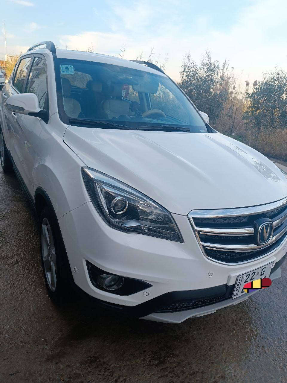 🚘 للبيع: شانجان CS35 موديل 2021 ماشية ٩٠٠٠٠ تقريبا 
📍 الموقع الموصل رقم السيارة اربيل دولي 
⚙️ المواصفات:
 • محرك 1600 سي سي اقتصادي جداً
 • ناقل حركة أوتوماتيك
 • دفع أمامي
 • شاشة لمس وسطية مع كاميرا خلفية
 • تحكم  ستيرن (Bluetooth + كروز كونترول)
 • حساسات خلفية + باركينك
 • إنارة LED أمامية
 • مرايات جانبية كهربائية قابلة للطي
 • نظام فرامل ABS + توزيع الكبح EBD
 • 
 • السيارة نظيفة جداً من الداخل والخارج بيها صبغ قليل باب خلف السائق وتعديل بارد ومعالجة كارت موضح بالصورة 
💰 السعر المطلوب: (110) مجال بسيط
📞 للتواصل: (*********** )

📸 السيارة مثل ما تشوفون بالصور، نظافة جيدة جدا
