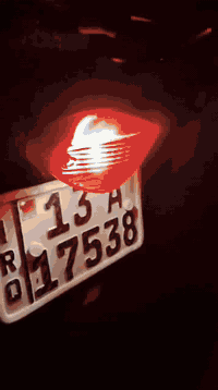 سلام عليكم بوكسر مديل 23 نازله بل 25 اخت الزيرو ماشيه 10 تالف حقيقي مكفوله كفاله عامه تحويل ثاني يوم عنواني بغداد زعفرانيه وهاذه رقمي *********** الشراي يتصل ويدلل
