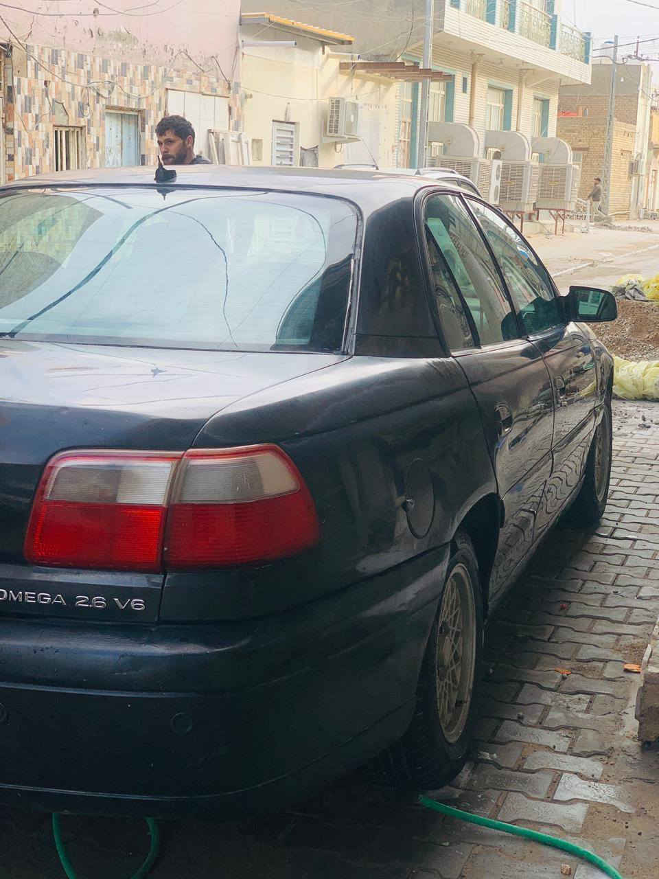 سلام عليكم سياره للبيع محوره بطه مكينه او كير جدد موديل 2001رقم واسط انكليزي بسمي سعر55قفل ***********
