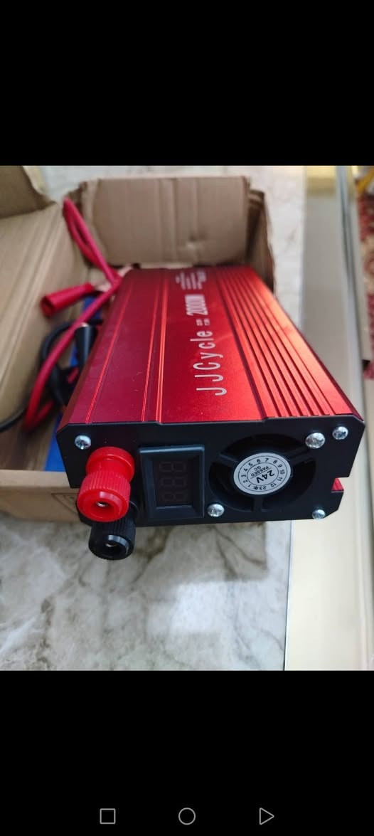 عاكسة غير مستخدمه السعر ١٥ الف بدون توصيل الاتصال على ***********
