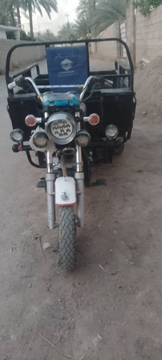 ستوته للبيع
الموديل 22 اوراق اصوليه  
السعر 1500
وبيه مجال 
كامله  من كلشي 
محل التواجد اديالى سراجق 
***********
