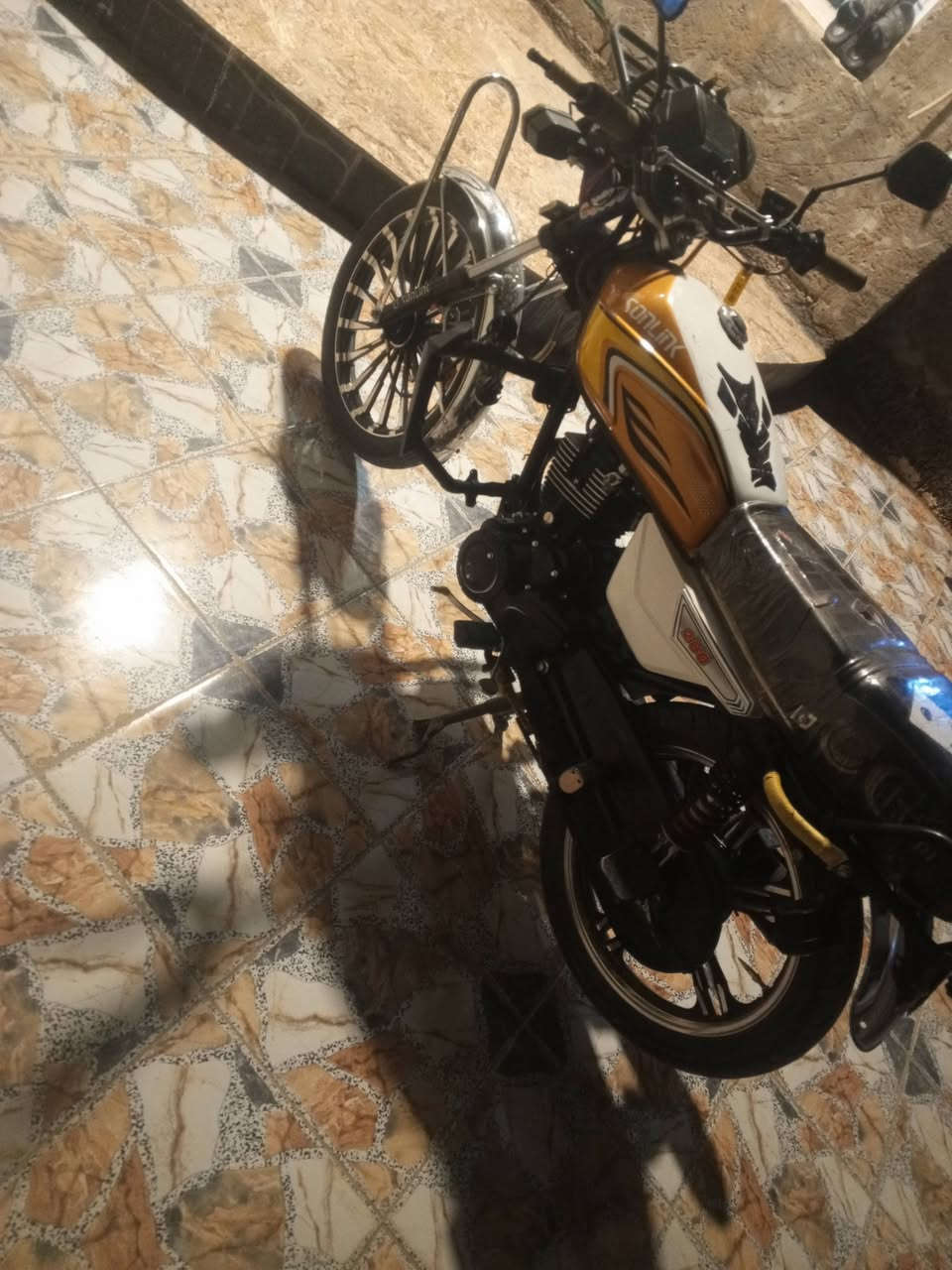 يرانيمؤديل0240 محر200كولؤل الخلفي مؤجودكامل يكمل دراجة نضيف اطفال العن السعر  800


**إذا كنت صاحب هذا الإعلان وتريد حذفه لأي سبب، رجاءا أرسل رسالة إلى الدعم الفني**