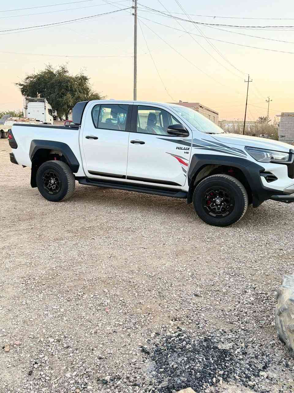 سلام عليكم جي ار سعودي اصل دبل سنتر لوك ومنفاخ اعلئ فئه بسمي تريد وكاله تريد تحويل السياره كفاله عامه حته من زلغ وصدع فول مواصفات تحكم شفتات ٥كامرات محيطيه سياره عل ايدي عل وظع شركه مغلف كشنات اصليه ومغلف كاعيه ودرع
مكاني الناصريه قضاء الشطره 
السعر ٤٣٥ وبيه مجال ترهم مراوس 
***********
