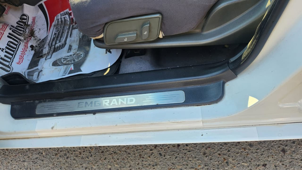 سلام عليكم امكراند موديل ١٣ سياره مكفوله من حادث
مكينه وكير كورلا السياره جاهز وخير من الله السونر مرفق ويه الصور رقم اربيل
تريد وكاله تحويل
مكان سياره بغداد
السعر ٥٥ بيها مجال بسيط
***********
