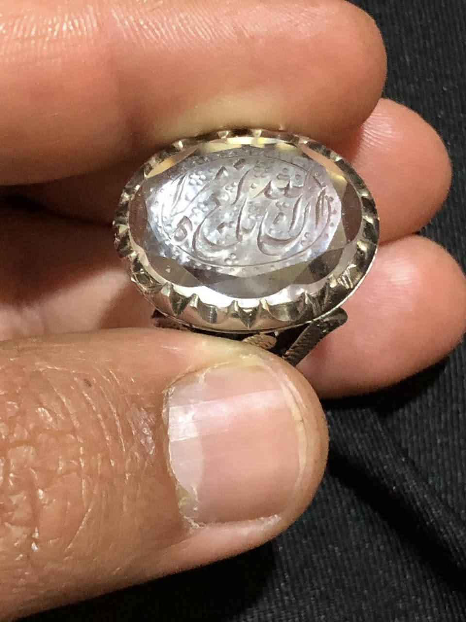 سلام عليكم
در مترش قديمه 
صياغه يدويه ثكيله تحفه
مكاني بغداد مدينه الصدر 
اعتذر لايتوفر توصيل


**إذا كنت صاحب هذا الإعلان وتريد حذفه لأي سبب، رجاءا أرسل رسالة إلى الدعم الفني**