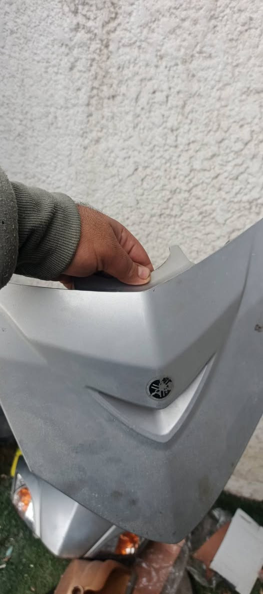 السلام عليكم كفرات سكنس اصليه للبيع ومازدا داخل اسود ودشبول نوزل شغال مكاني بغداد حي اقاهره***********
