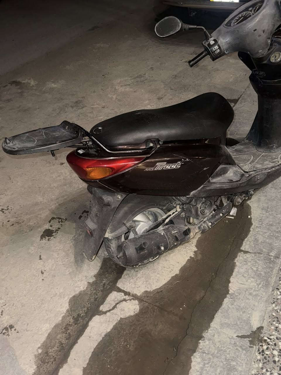 السلام عليكم دراجة اكزز للبيع نضيفه وبسعر مناسب عنوان بغداد الصليخ لل استفسار ***********
