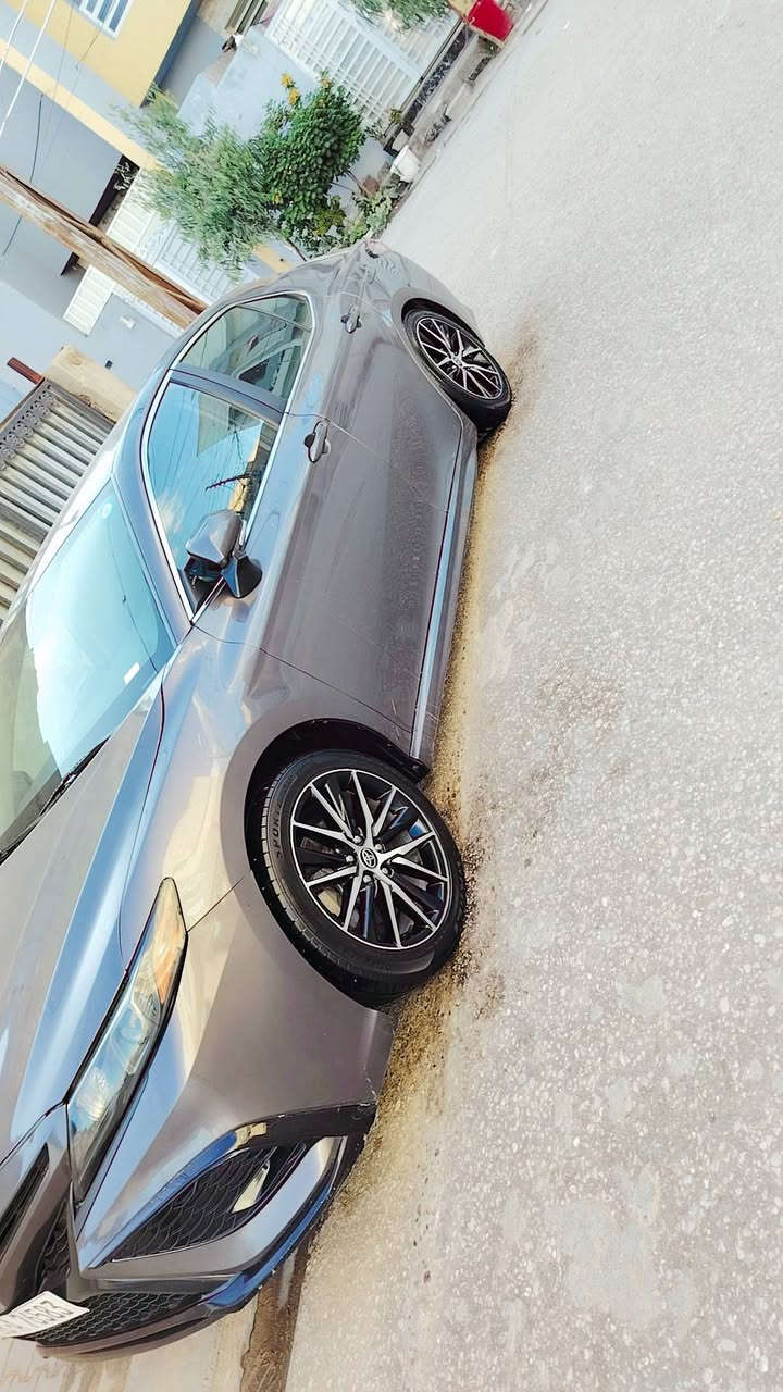 للبيع كامري مديل 22 نجف معوقين بيه جاملغ وبنيد  سعر 180 ماشيه 63 ميل
***********
