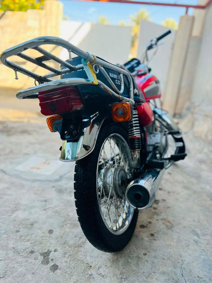 نامه امتياز 21 كلك بدون اوراق محرك نضيف سعر 380 وبي مجال تواصل ***********

