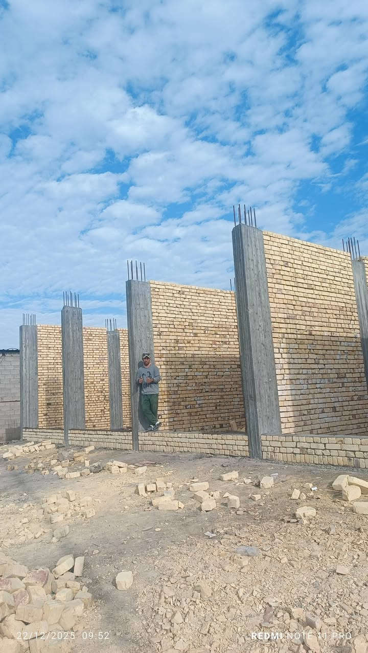 خلفة بناء طابوگ فرمستون بلوك شغل درجه أولى 
‏‪0786 131 5630‬‏ اتصل وتدلل أو المراسلة 
و شرط ما اعوفك منا لمن اخلصك يعني مو أطلع يوم و اكعد يوم اشتغل باليومية أو مكطوعه 
عنواني ناصرية حي الشهداء
