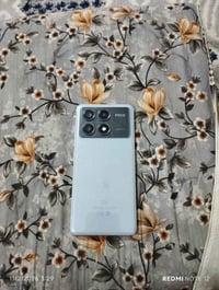 بوكو X6 برو • ٢٥٦ • مغلف