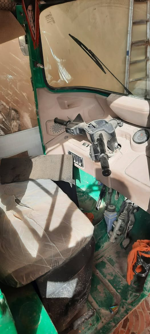 تكتك للبيع موديل 21
للاستفسار أكثر التواصل على رقم 
***********
موقع بعقوبة التحرير
