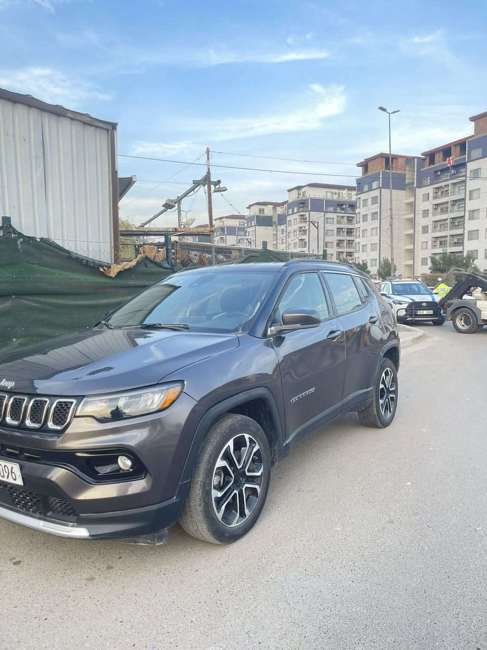 السلام عليكم
جيب كومباس مديل 23

حادثه مرفوق بل صور بدوون دواخل  
 

سياره جديده كير مكينه تبريد كلهن كفاله 

مكينه 2400

فورويل مواصفات سبورت 

ماشيه 29

السعر  130 وبيع مجال 

رقم بغداد بسمي  

الاستفسار ***********
