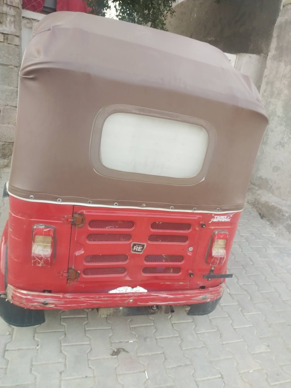 للبيع 2018  رقم وسنويه بسمي  المكان بغداد جسر اديالئ  ***********
