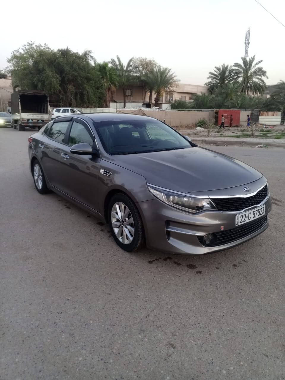 السلام عليكم من رخصه الادمن سياره اوبتيما 2018
السعر 128 ورقه وبيها مجال سياره رقم اربيل 
*********** موجوده في بغداد
