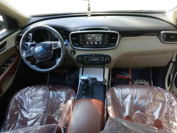 سلام عليكم
لبيع سورنتو 2019 خليجي تحفه 
مكفوله كفالة عامة حتة الدعاميات حته من الشخط 
كير محرك صدر تخم تاير كله شركه 
سياره برقي ما مفتوح بيها بوضع الزيرو 
6 سلندر 
7 راكب 3 قطع تبريد 
بردات خلفيه يدات نيكل+ بصمه 
بصمه تشغيل 
كامره دواره 
4 انضمه قياده 
سايد بريك بصمه 
ترحيب 
صندوك كهرباء 
كتلوكات الشركه او بصمتها الثانيه ما مستخدمه سبير ما نازل كل غراض الشركه موجوده 
بعد الفابلون ولايلون الشركه 
سياره بنضام الزيرو 
ماشيه 32 الف حقيقي 
سياره مالت البيت ستلام شركه 
رقم بغداد الدولي بسمي 
مكاني بغداد 
***********
