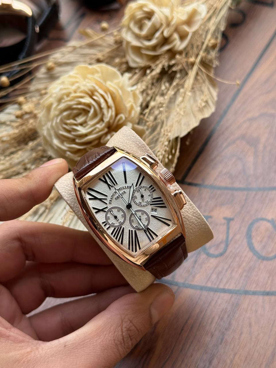 ساعة من ماركة(  فرانك مولار ) المميزه ذات جوده عاليه
❣️سناتر كلها شغاله 

💥جام معدني براق 

🔴سير جلد اصلي 

❣️متوفره بجميع الالوان 🔴    

🤩  السعر 🔥🔥


**إذا كنت صاحب هذا الإعلان وتريد حذفه لأي سبب، رجاءا أرسل رسالة إلى الدعم الفني**