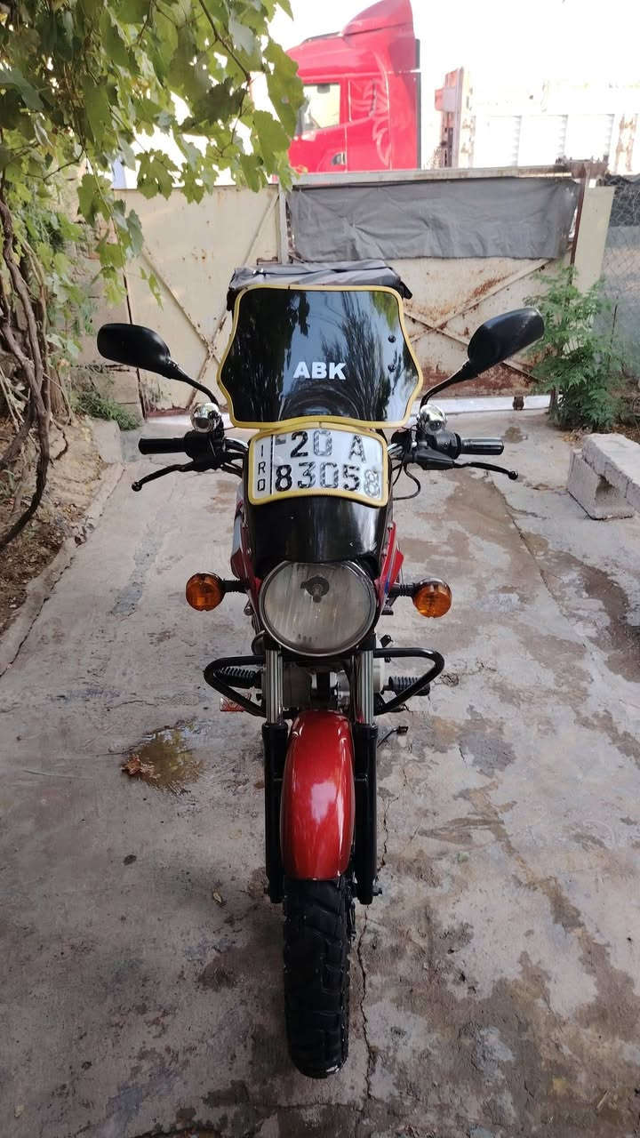 بوكسر مرقم للبيع ٢١ تجفيت شركه تحويل ثاني يوم دراجه كامل اي نقص ماكو گبل للشغل خير من الله كامله مكمله *********** مكاني ديالى بعقوبة
