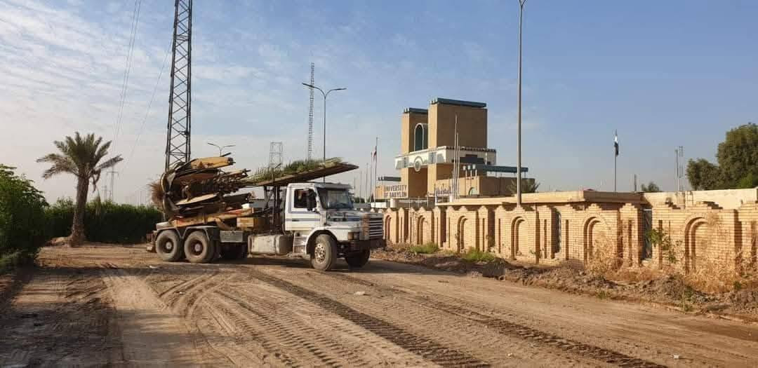 قالعة نخيل للبيع
سياره شغال 
مكان السياره نجف 
رقمه كركوك تريد مداور تريد وكاله 
للستفسار الاتصال على الرقم 
***********
