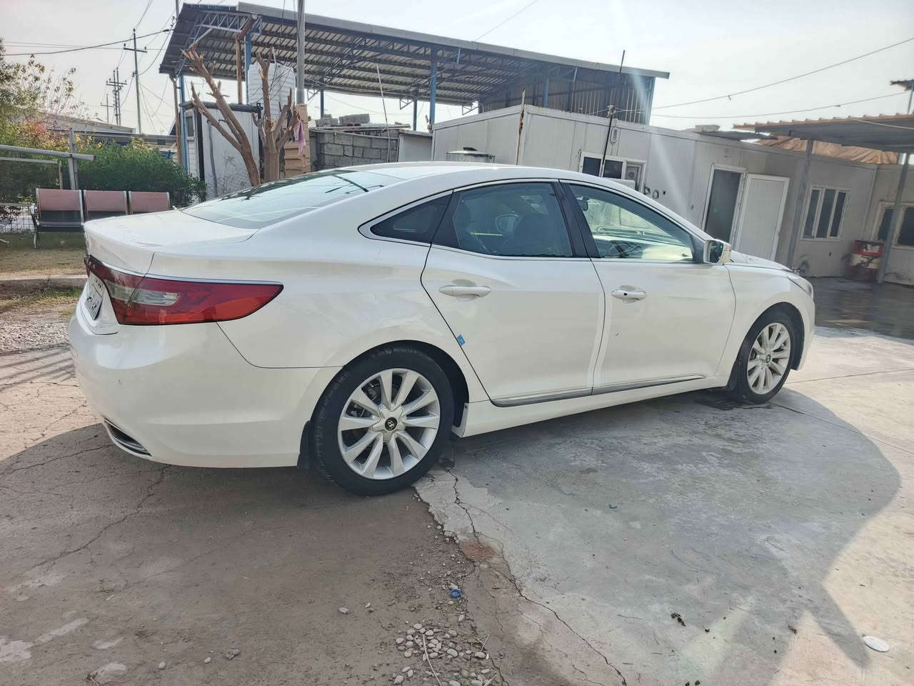 هوندای ئەزیزا 2013فول مواسفات خلیجی بەس بی پانو ڕامایە . سیارەکە لەسەر ساغی پارجە رەشە بی لیدان و بی زەربەو بێ ژووری پیشو. پشتی کەپسە سیارەکە لە سەر دەقی خوی مایتەوە. گیرو مەکینە تەبرید و تەقەو رەقە کارەبایی هه موو گیانی بەشەرتە 6وەرەقە ش   غرامەی لەسەرە. تیبنی سیارەکە جائیزە و خاوین مایتەوە سعر 98مجالێکی برایانەژ.م۰۷٥۰۸۳۷٤٦٤۸فایبر وتس ئاب
ــــــــــــــــــــــــــــــــــــــــــــــــــــــــــــــــــــــــــــــــــــــ
هوندای ازیرا 2013
محرک 6سلندر سیارە جدید
مواسفات فول بدون فتحە
سیارە جائیزە من کل شي
سیارە مکفولە من ضربه
مكفول من عیب كل شي
سیاره رشبوش بدون ای شي داخلي
یعنی سقف و تكمات مابی سبغ جاملغ مابی سبغ
مابی دواخل  سعر98شویە مجال
6ورق غرامە نزل من سعر
***********فایبر وتس ئاب اكر, نينوى
