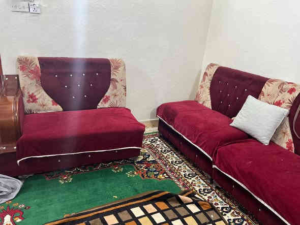 ديوان 10مقاعد ..نظافة وسط..
قطاع 28...لاستفسار الاتصال ع *********** عمارة
