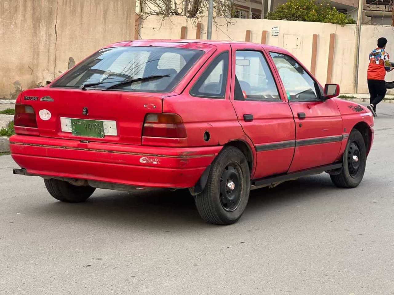 السلام عليكم فورت سكورت مكينة وكير كورلا كير توماتيك تحوير رقم واحد تايرات جدد كهربائياتها كلها شغالة 
تراي وين مايعجبك 
شرعيها داخل الموصل 
شرط التحويل
السعر 17 وبيها مجال للطيبين 
***********
***********
