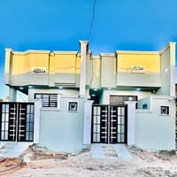 مقابل قرية الغدير • ١٠٠م • بيت جاهز