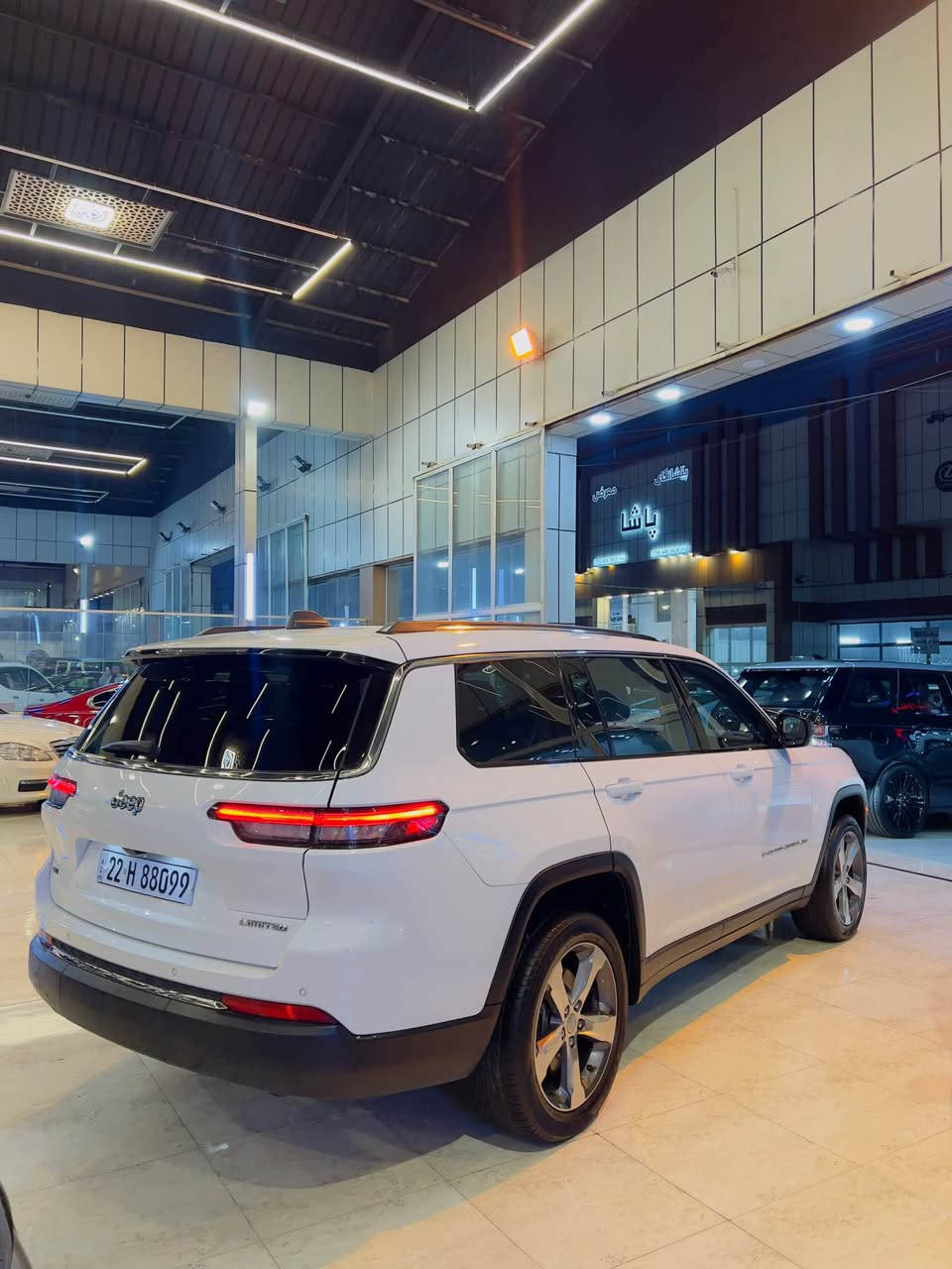 jeep cheroke 2021 
جيب جيروكي ٢٠٢١ لميتيد 
فول فول مواصفات سقف بانوراما كشنات vip معرك ٦ سلندر مرغوب كير معرك بشرط سنويه هزة جديد تعويل نفس وقط ماشي ٧٠ ميل سعر ٢٨٧ مجال بصيط مكاني اربيل 
رقم *********** 
*********** أربيل, العراق
