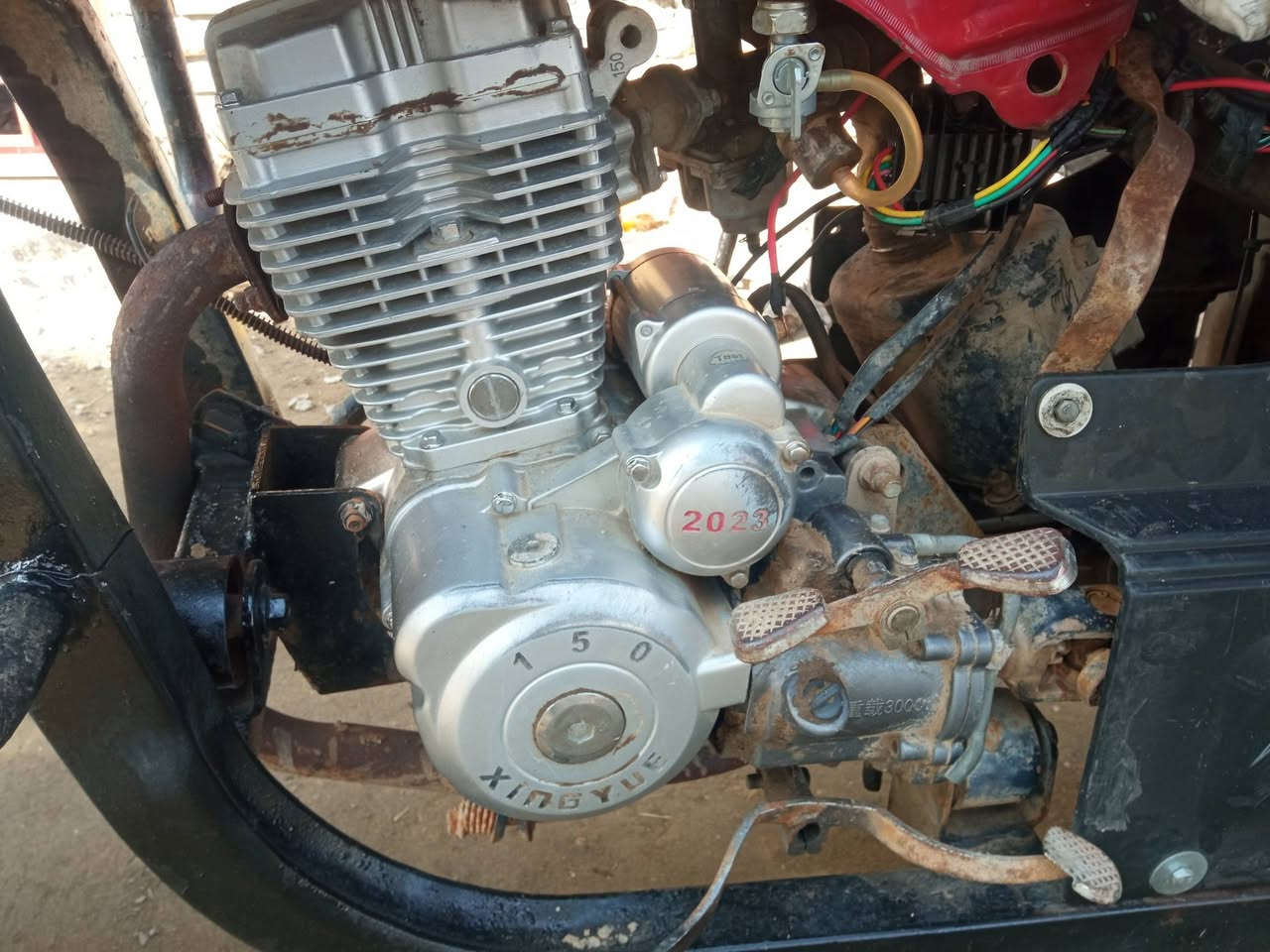 ستوته موديل ١٥اورق أصولي السعر ٩٥٠وبيه مجال المكان بابل سده المهناويه***********بيه مكاينه ٢٣
