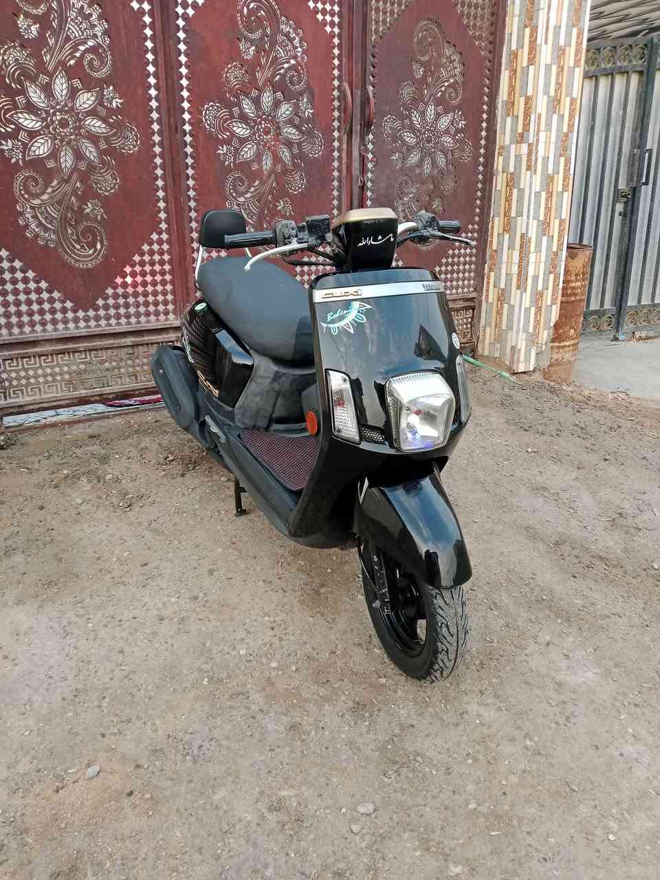 سلام عليكم دراجه بـولـيـس  لـلبـيـع مـوديـل 12 خـتـم واحـد ويـه لـمـگـيـنـه مـكـفوله /***********
