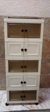 خزانة • ارتفاع ١١٠ • عرض ٤٠