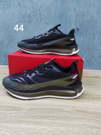 ملابس • كل قطعة • سعرها