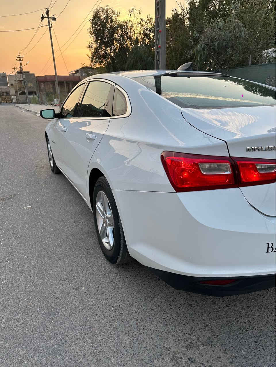 ماليبو وارد أمريكي 2023

رقم بصره حره تحويل ثاني يوم

ضربته بس بلبنيد وراجع بارد وبلعراق صار بيه بارد بلمدكر لامامي لايسر ولايمن كد شبر كفاله من الصبغ والتبديل والفتح مكفوله لغد وشاصي

ماشيه 29 ميل

السياره جديده وجاهزه 

مكينه كير كفاله 

السعر 140 وبيه مجال

*********** البصرة, العراق
