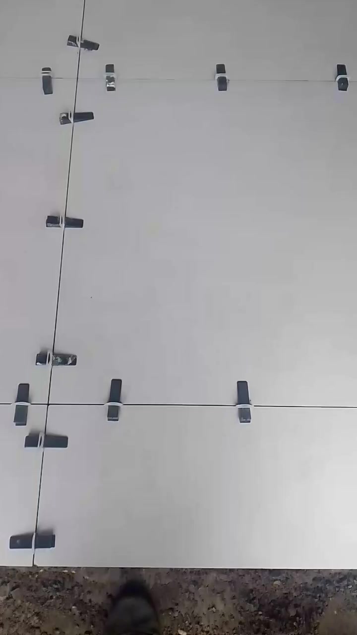 يوجد كادر متفرغ لعمل كافه انواع السيراميك
***********
***********
