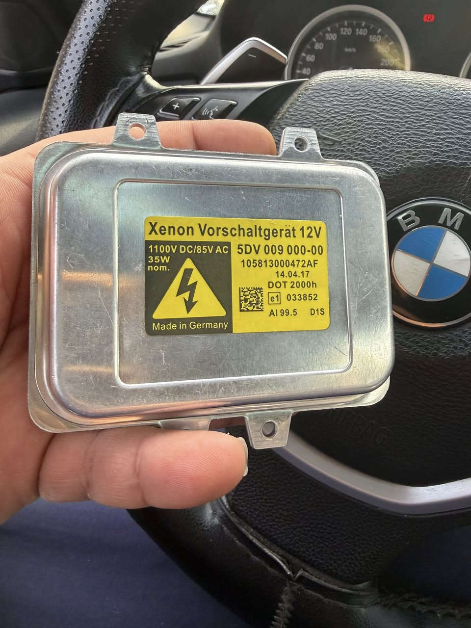 محولات زنون مال E60  جدد اصلي السعر ٤٠ الف


**إذا كنت صاحب هذا الإعلان وتريد حذفه لأي سبب، رجاءا أرسل رسالة إلى الدعم الفني**