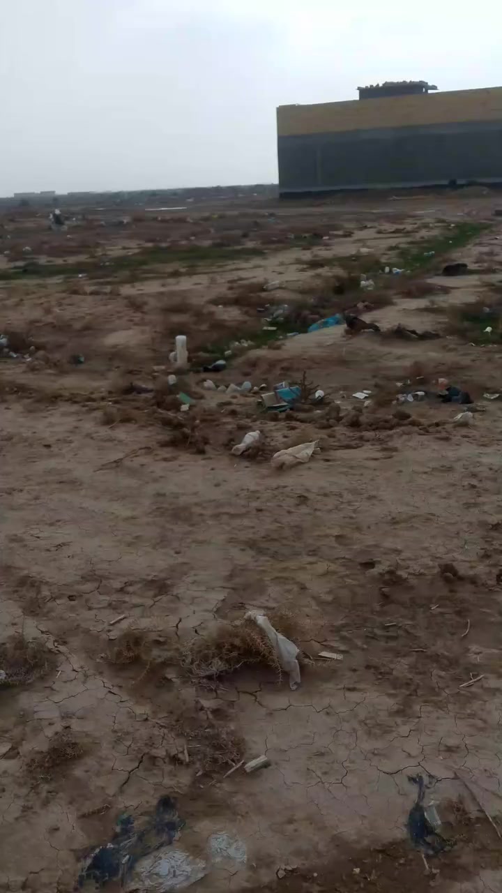 الاستفسار مراجعة المكتب السالمي للعقار شارع احمد الوائلي مجاور اسواق الاخوين رقم الهاتف ***********
***********
