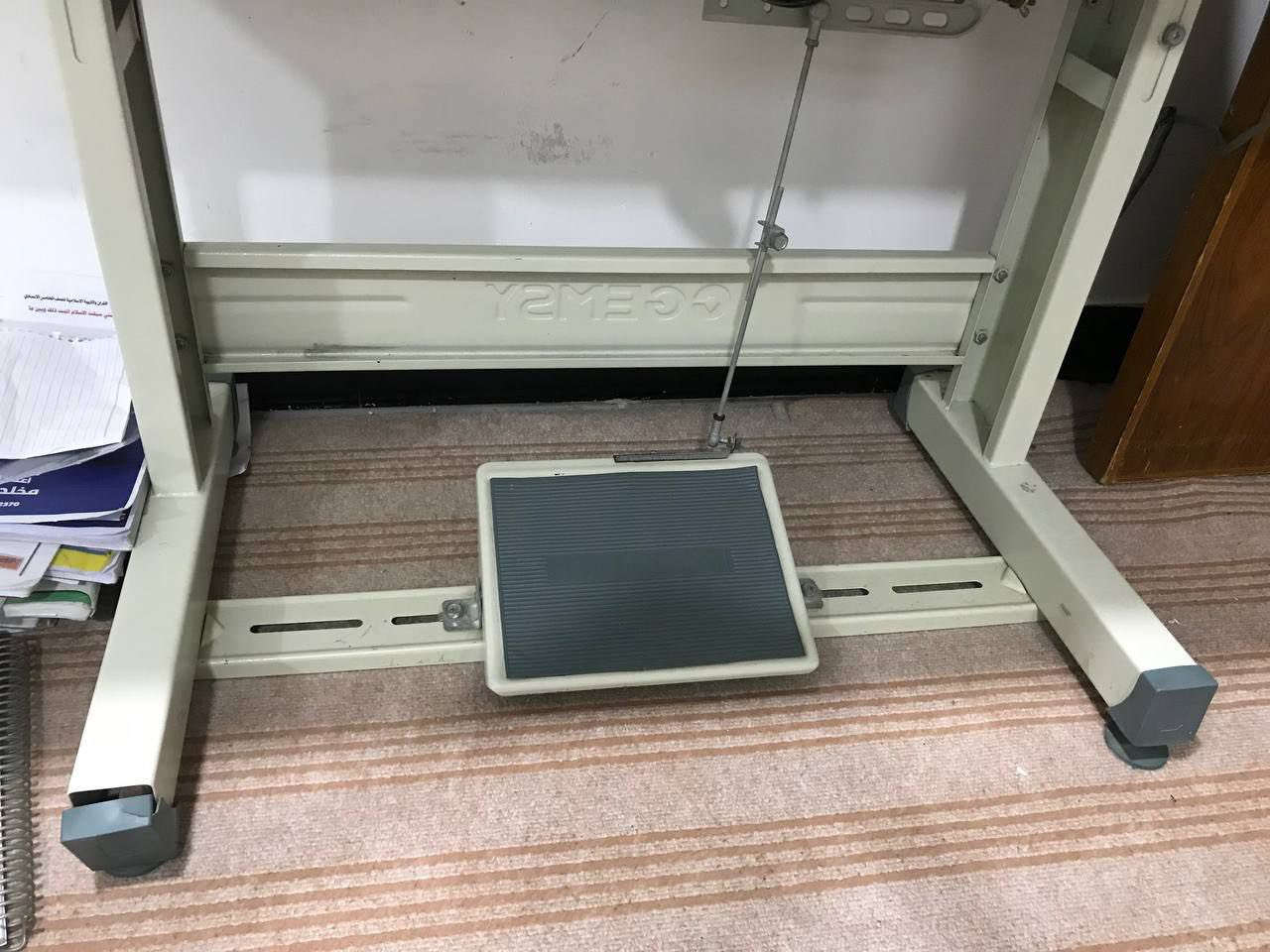 مكينه خياطه للبيع نضافه 100%. بعدها جديده بعدها بغراض الشركه بيها ابر مال الشركه هم
كلشي مابيها سعرها 225الف وبيها مجال للشراي 
مكاني بصرة ابو الخصيب ابو الجوزي 
***********
