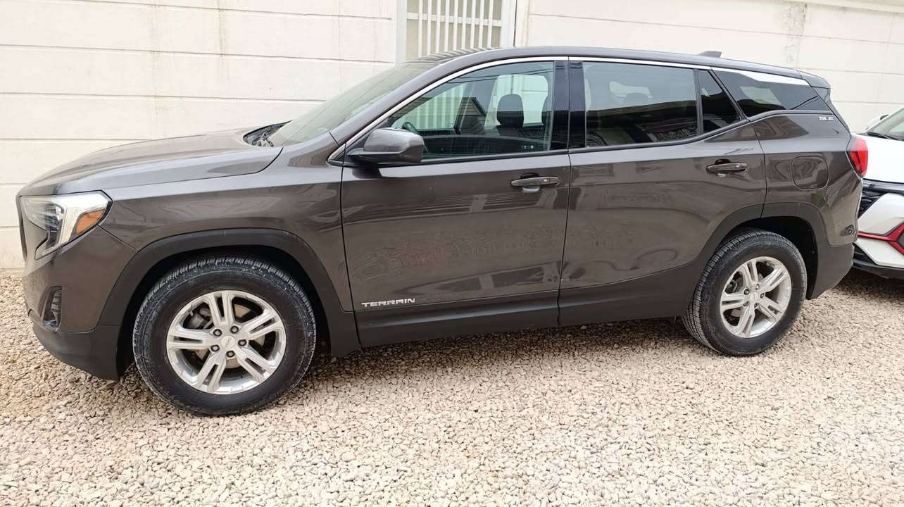 GMC Terrain SLE 2019 موديل
💰 السعر: 150 ورقة وبيها مجال
 • وارد امريكي
 •  رقم بغداد بأسمي تحويل ثاني يوم
  • عداد مسافة: 85000 mi
•  اللون قهوائي
 • محرك 1.5 تيربو – 4 سلندر اقتصادي
 • تحكم بالستيرن
 • تبريد خلفي منفصل
 • تدعم Apple CarPlay + Android Auto
 • كامرة خلفية دوّارة
 • زينون عالي وواطي
📍 مكان السيارة: الحلة
صور الحادث مرفقة بالمنشور
💰 السعر: 150 ورقة وبيها مجال
📞 للاتصال والاستفسار (اتصال + واتساب): 
***********
