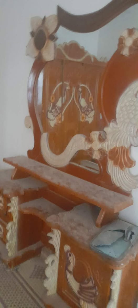 للبيع غرفه أخشاب السعر ٣٥٠وبيه مجال


**إذا كنت صاحب هذا الإعلان وتريد حذفه لأي سبب، رجاءا أرسل رسالة إلى الدعم الفني**