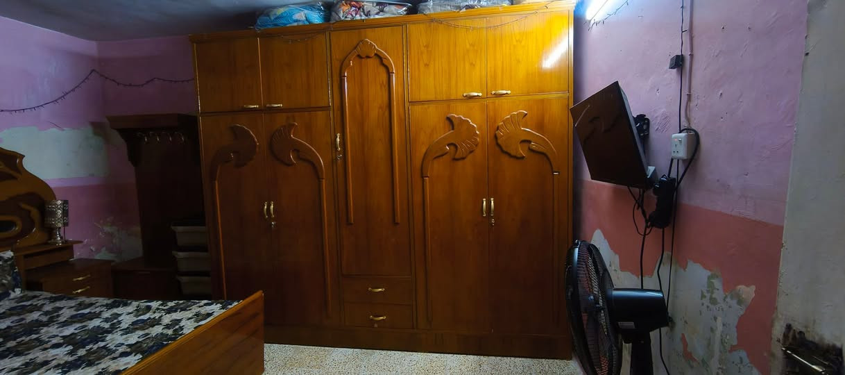 متاح غرفه نوم نضيفه و ملحق
اي استفسار تعال خاص ودلل


**إذا كنت صاحب هذا الإعلان وتريد حذفه لأي سبب، رجاءا أرسل رسالة إلى الدعم الفني**