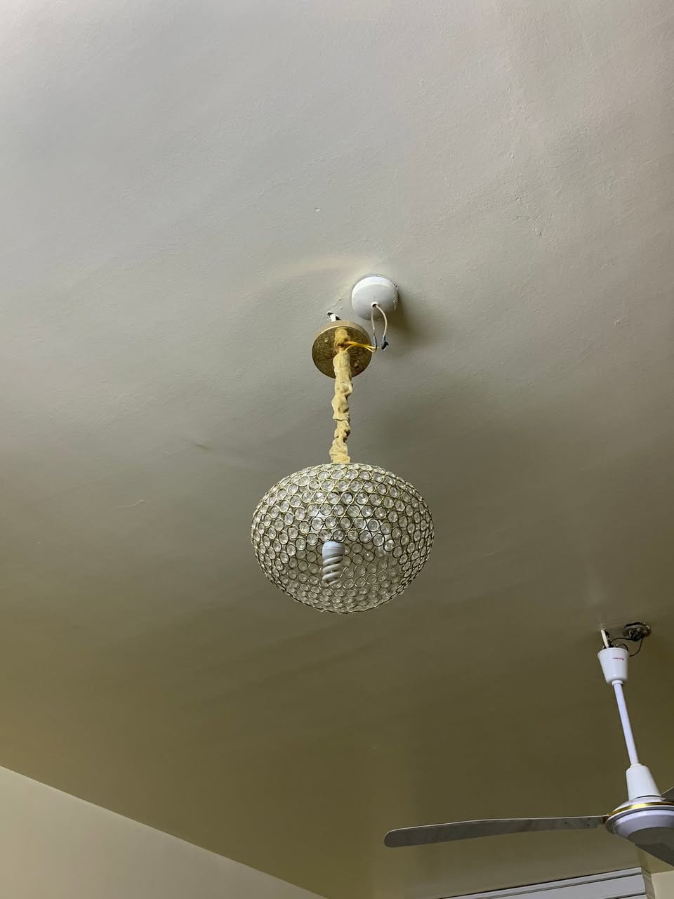 اغراض للبيع السعر خاص المكان كفاءات السيديه


**إذا كنت صاحب هذا الإعلان وتريد حذفه لأي سبب، رجاءا أرسل رسالة إلى الدعم الفني**