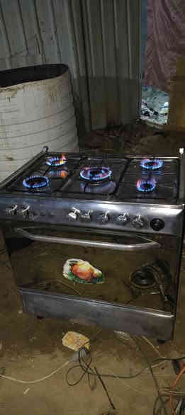 طباخ نظيف جداا كله شغال
السعر 125 
العنوان بابل بني ساله قرب مرقد العلويه شريفه ع 
***********
