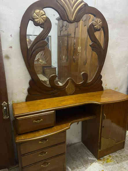 السلام عليكم ملحقات للبيع 190الف فول فول نضافه***********
