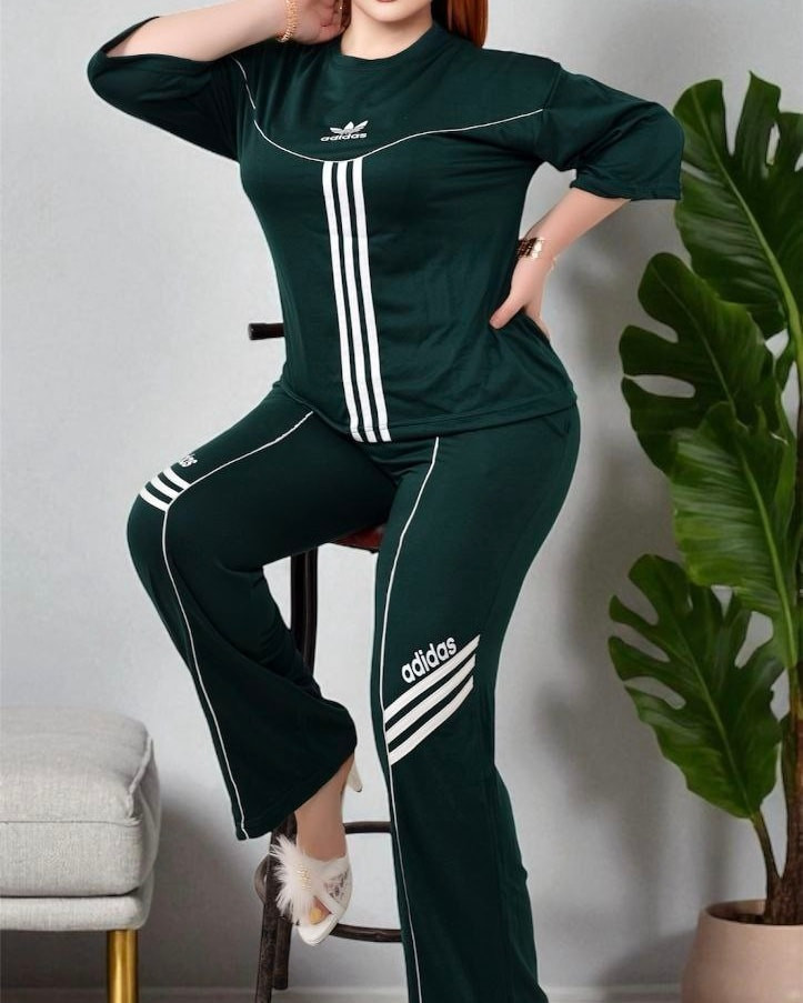 تراك رياضي  Adidas 

خامة توفيليس شرط الفحص 

 L. XL. 2XL. 3XL.

متوفر درزن ومفرد
#تراك_adidas #تراك_نسائي #واسط_كوت #صويرة #طواريج


**إذا كنت صاحب هذا الإعلان وتريد حذفه لأي سبب، رجاءا أرسل رسالة إلى الدعم الفني**