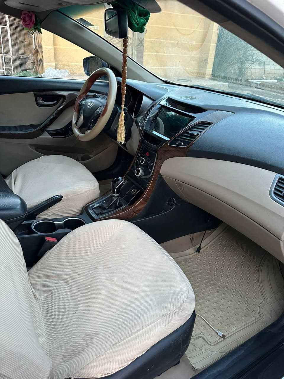 النترا خليجي 2015  مواصفات فتحة بالقمارة مري شفط تبريد قطعتين  كشنات جلد حادثها كما موضح بالسونار  لوحات الجديدة سيارة كاملة صدر خير من الله محرك 1800  كير مكفول  وكلشي موضح بالسونار  حتى تخم تايرات جدد وقبل كم يوم ادامة فيت بم والبلكات سعرها 110$ مكاني كاظمية جكوك 

رقمي ***********
