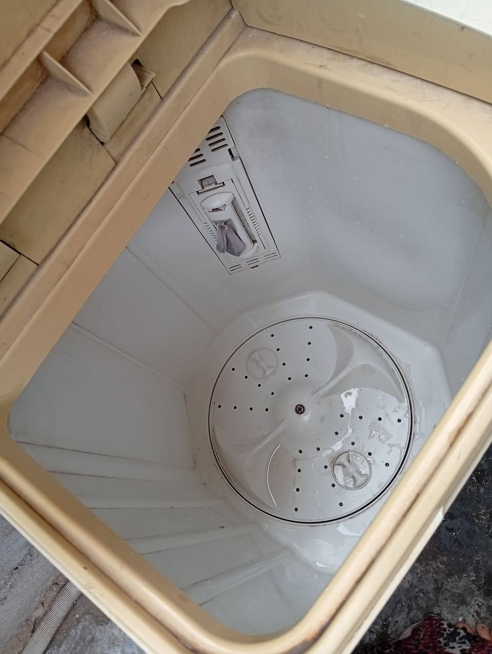 يا الله السلام عليكم غساله تشتغل بس الغسل التنشيف ماتشتغل سعر 30 حجله اطفال قويه سعر 10 الالف مجرات مال اطفال فقط الباب الفوك مكسور سعر 10 الالف طارك اطفال بدون حدايد سعر 5 الالف جربايه اطفال الحمره سعره 25 كلهن بيهن مجال مكان ابي الخصيب عويسيان شارع القصر


**إذا كنت صاحب هذا الإعلان وتريد حذفه لأي سبب، رجاءا أرسل رسالة إلى الدعم الفني**